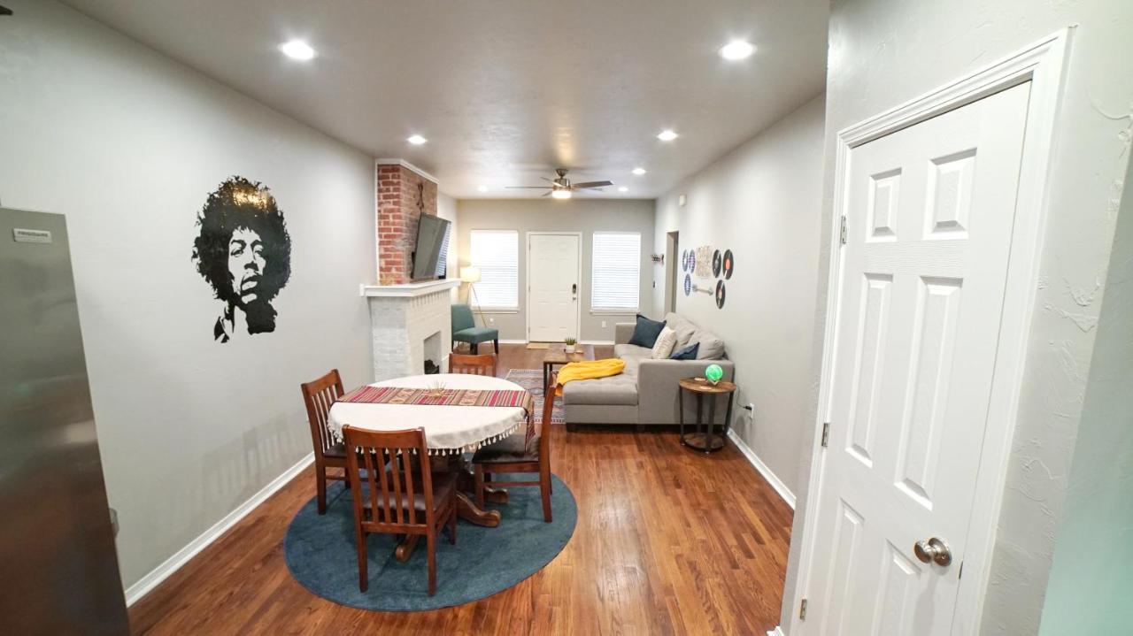 Rock & Roll House, Fiber Internet, Roku Tv, Washer & Dryer, By Dt Chickasha & Leg Lamp! Exteriér fotografie
